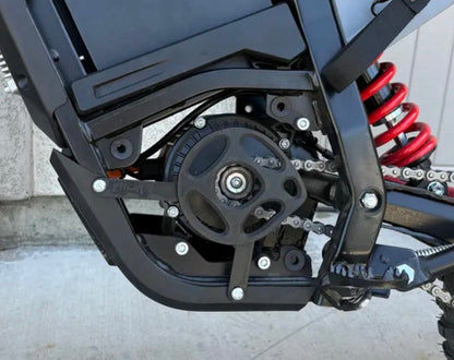 Yozma in 10 motor cover